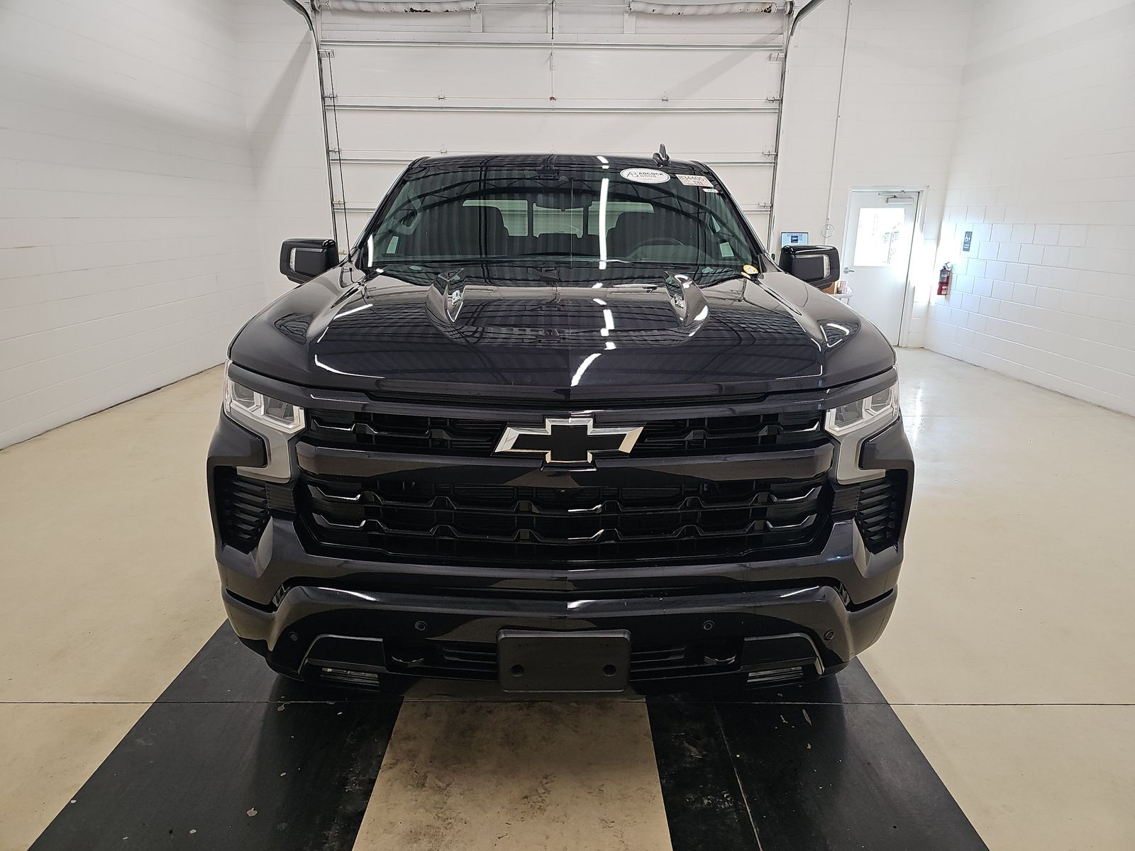 chevrolet silverado 1500 2024 3GCUDEEL2RG453356 image chevrolet silverado 1500 2024 3GCUDEEL2RG453356 image